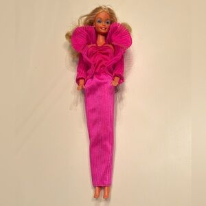 Vintage 1980s Barbie, wearing the 1979 Beauty Secrets Barbie outfit.